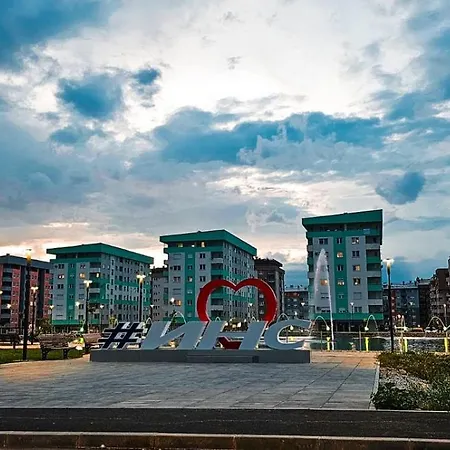 Stan Na Dan Paradiso Apartment *