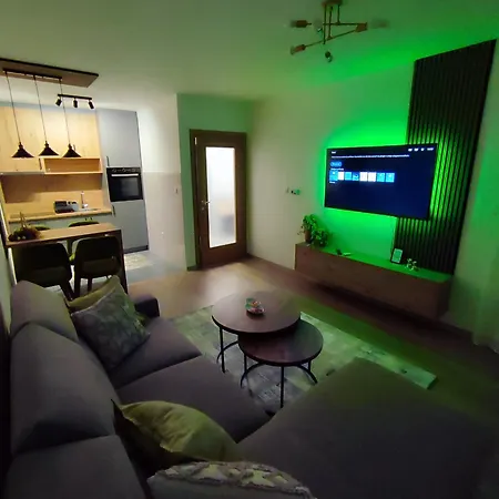 Stan Na Dan Paradiso Apartment Lukavica