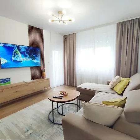 Stan Na Dan Paradiso Apartment Lukavica